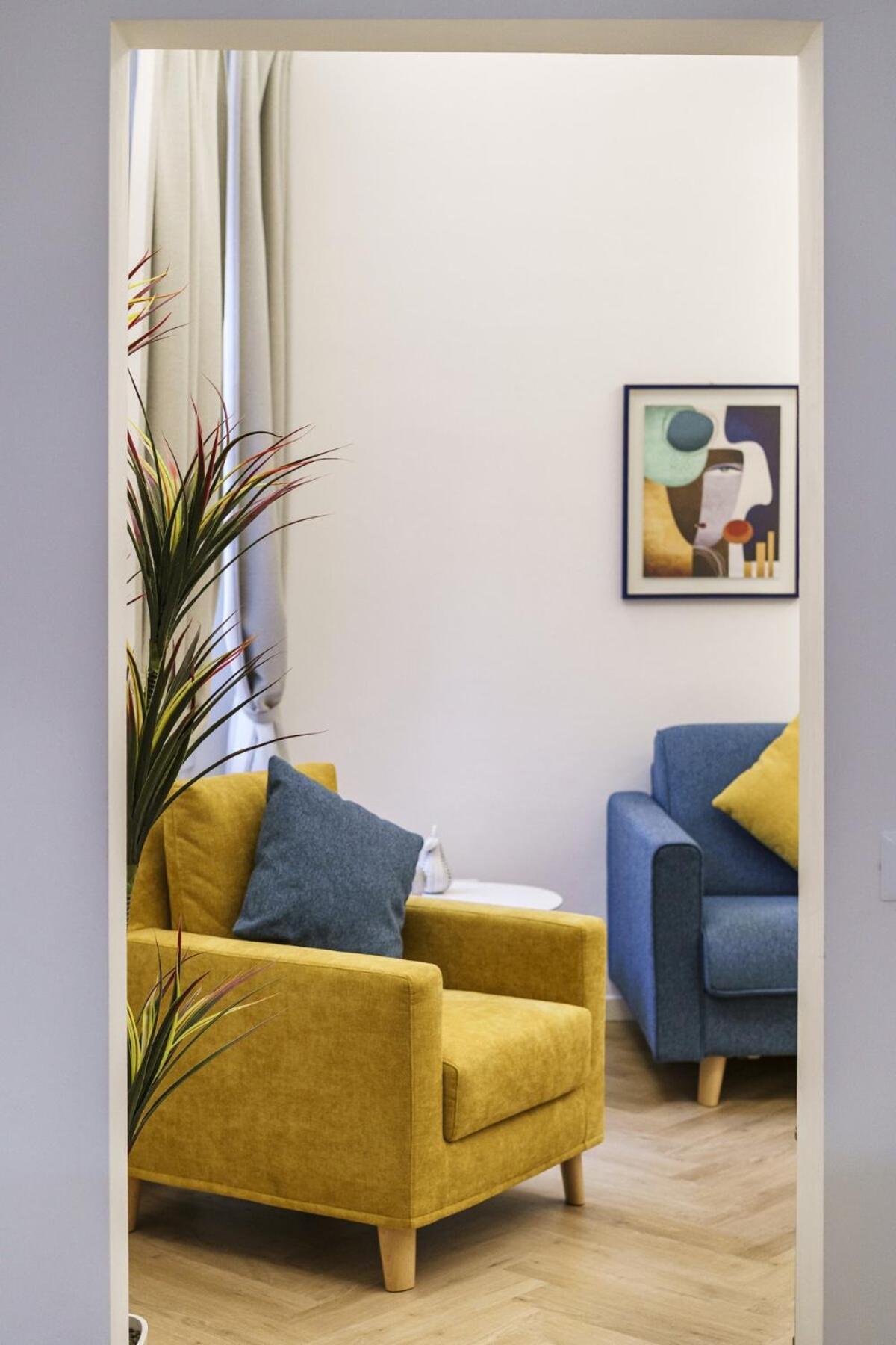 Designer In Oltrarno Apartment *