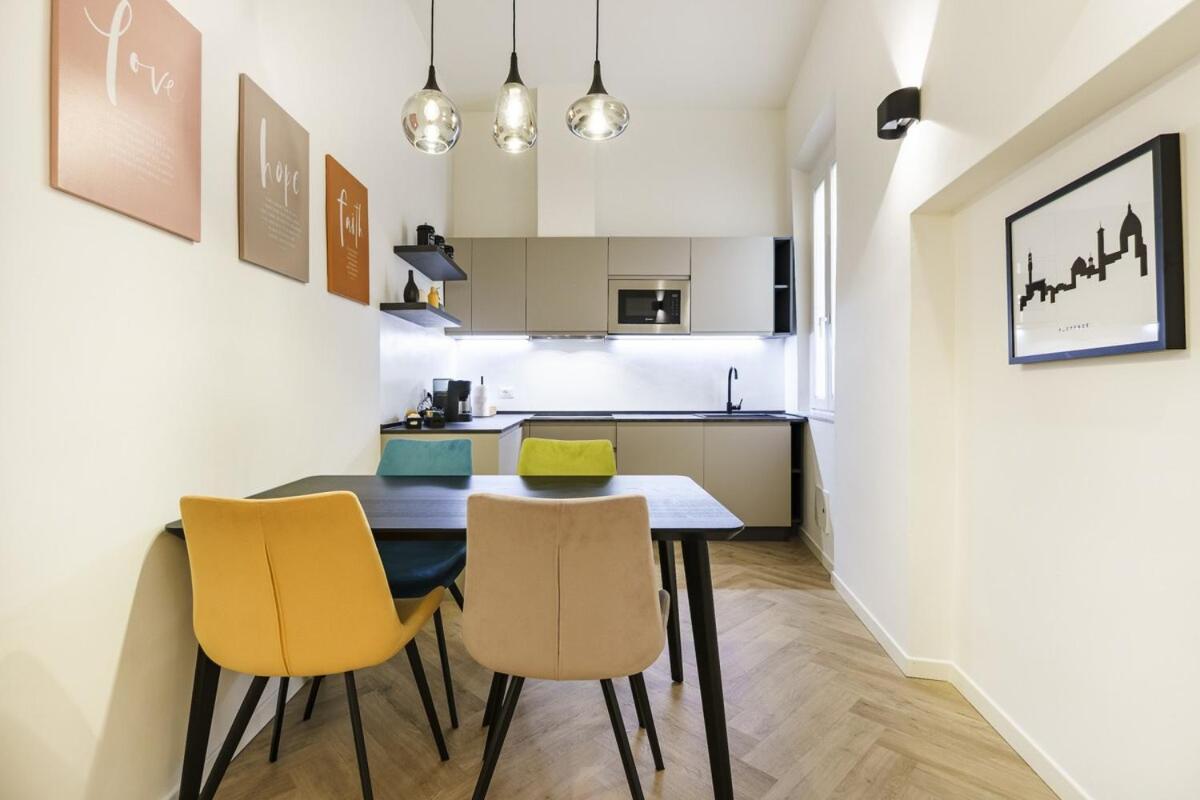 Apartment Designer In Oltrarno Florence